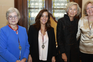 Ana Romero, Ines Rey, Rosario Sarmiento y Maria de la O Suarez, ingreso de Sarmiento en el Cornide @Patricia G. Fraga