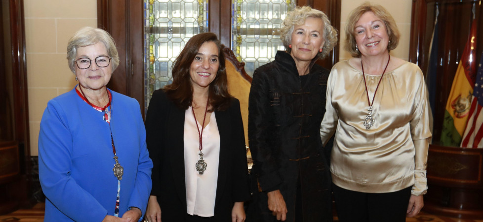 Ana Romero, Ines Rey, Rosario Sarmiento y Maria de la O Suarez, ingreso de Sarmiento en el Cornide @Patricia G. Fraga