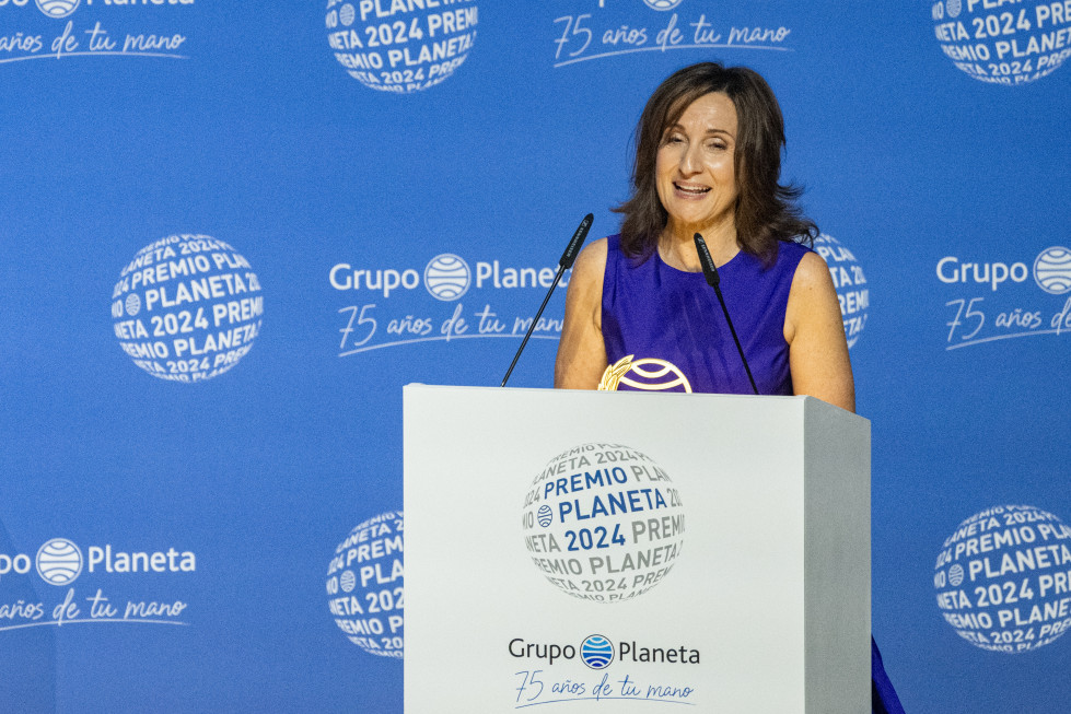 EuropaPress 6277381 ganadora premio planeta paloma sanchezgarnica 2d gala entrega 73 premio planeta 23330280