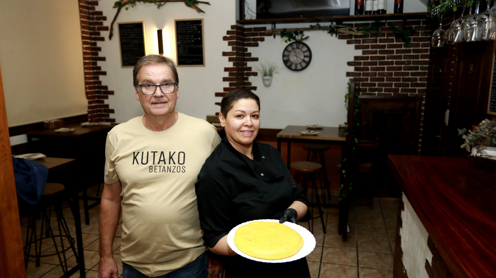 Bar Kutako se hace con el Premio Popular de la Semana de la Tortilla de Betanzos