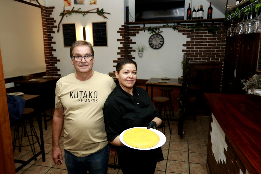 Bar Kutako se hace con el Premio Popular de la Semana de la Tortilla de Betanzos