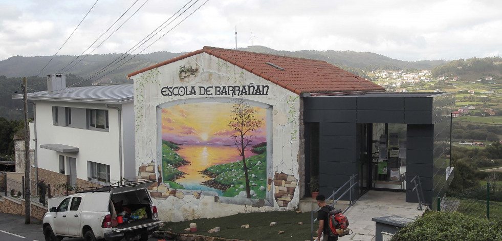 Arteixo invertirá más de 100.000 euros en una pérgola en el centro social de Barrañán