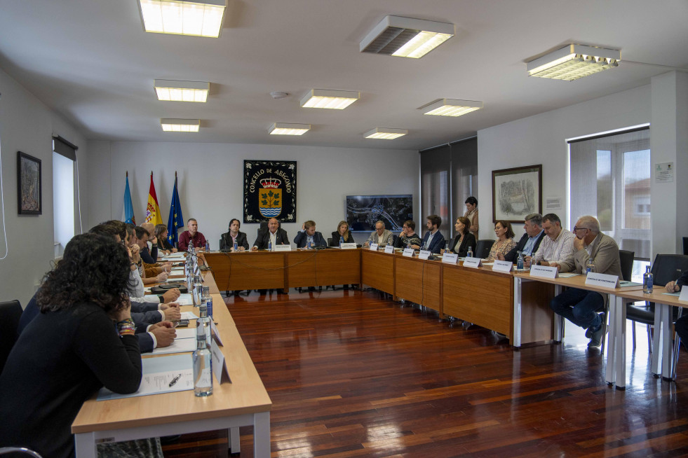 Reunión de ayuntamientos por la AP 9 @ Carlota Blanco