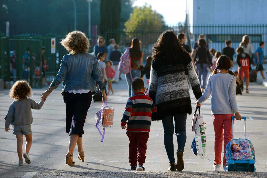 Los españoles aseguran que sus familias son su red de apoyo  y les ponen un notable alto