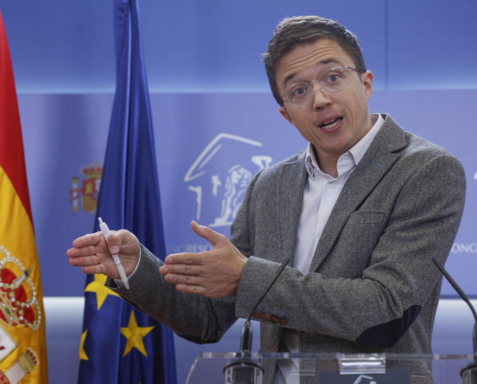 MADRID, 22/10/2024.- El portavoz de Sumar, Íñigo Errejón, durante la rueda de prensa que ofreció este martes en el Congreso que ha acogido la reunión de la Junta de Portavoces. EFE/ Juan Carlos H