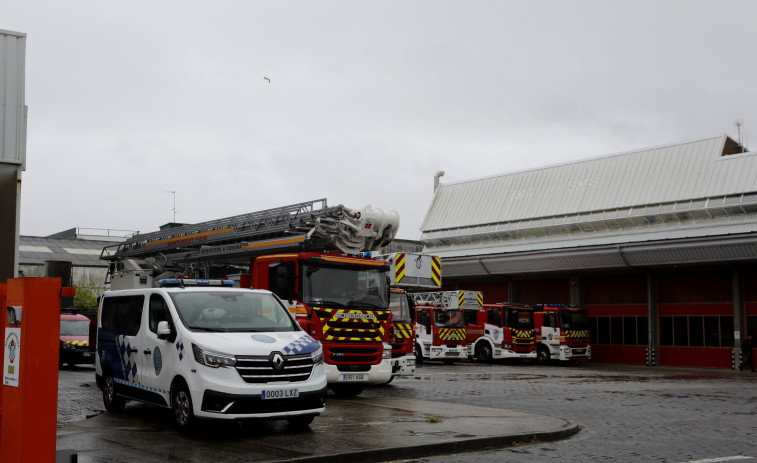 Los Bomberos de A Coruña tendrán un nuevo todoterreno y un coche híbrido