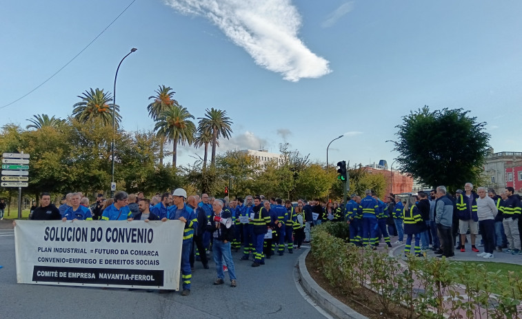 Grandes retenciones para entrar en A Coruña debido a la concentración de Navantia