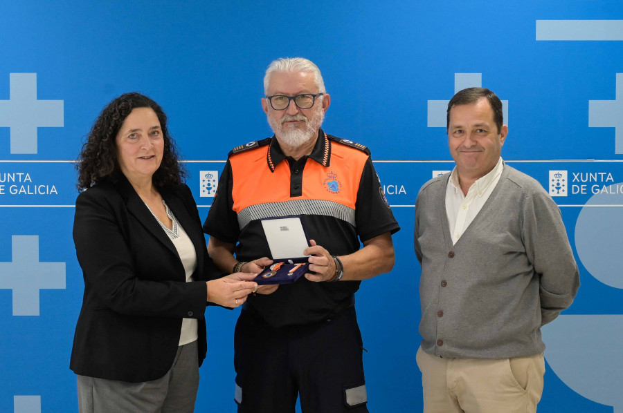 José Manuel López Blanco recibe la medalla al mérito de Protección Civil al voluntariado