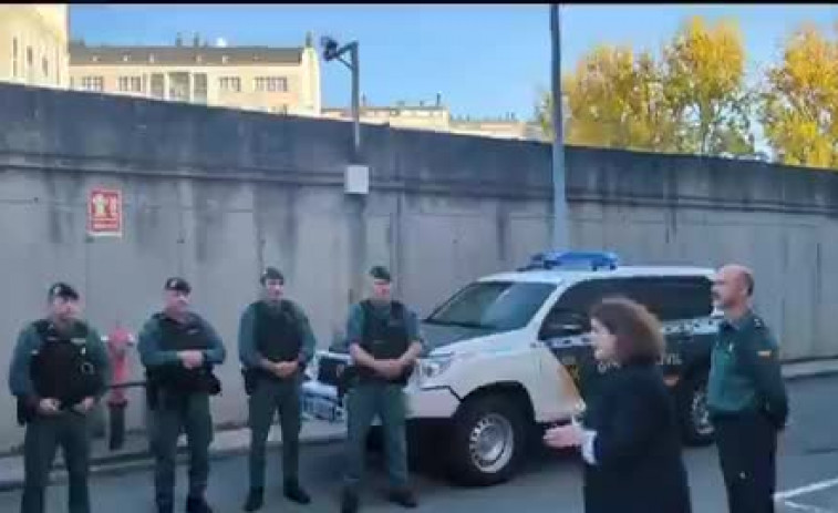 Doce guardias civiles de A Coruña ayudan en la zona afectada por la DANA en Valencia