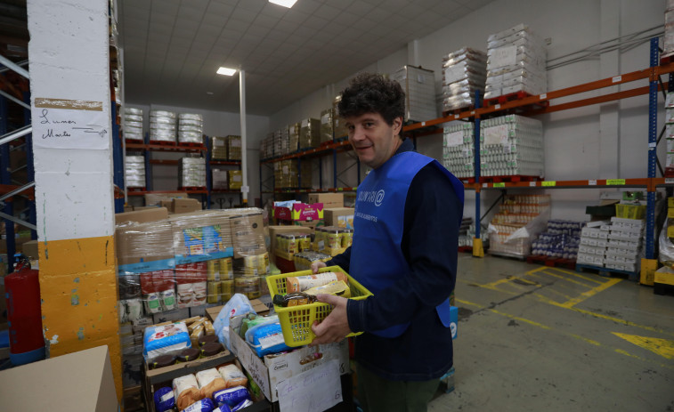 Xosé Antonio Touriñán apadrina la gran recogida del Banco de Alimentos