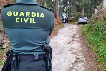 BAIONA (PONTEVEDRA), 08/11/2024.- La Guardia Civil busca a un hombre como presunto autor del asesinato de su ex pareja esta madrugada en Baiona (Pontevedra), en la parroquia de Belesar. Según han inf