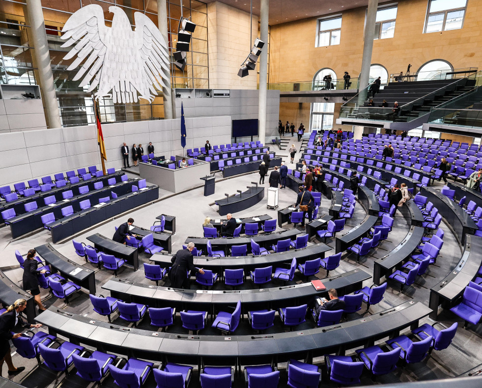 Berlin (Germany), 08/11/2024.- A view of the empty seats after a session of the German parliament 'Bundestag', in Berlin, Germany, 08 November 2024. The German chancellor announced on 06 November, the