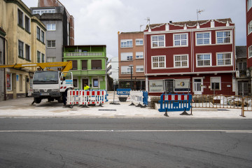 Obras praza capela carral Carlota Blanco