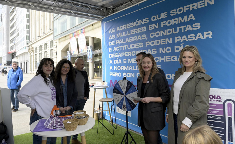 A Xunta habilita un stand informativo para sensibilizar ante a violencia machista que percorrerá as catro provincias galegas