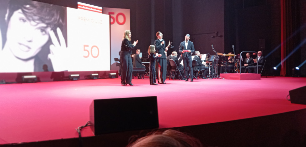 Entrega del Premio Luz a Paz Vega en el Festival de Cine de Huelva