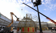 La Navidad de A Coruña ya empieza a ser una realidad en la plaza de María Pita