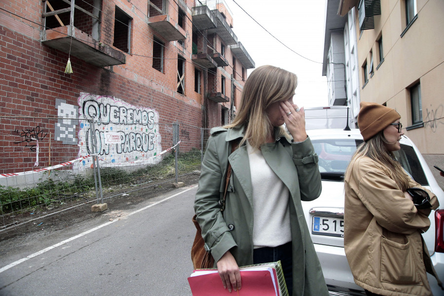 Lágrimas de alegría en el derribo del esqueleto de O Martinete