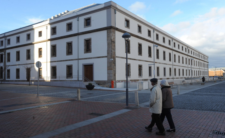 Hace 25 años | Los trabajadores de Tabacalera reúnen 6.000 firmas en defensa de la factoría