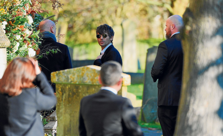 Los integrantes de One Direction se reúnen en el funeral de Liam Payne