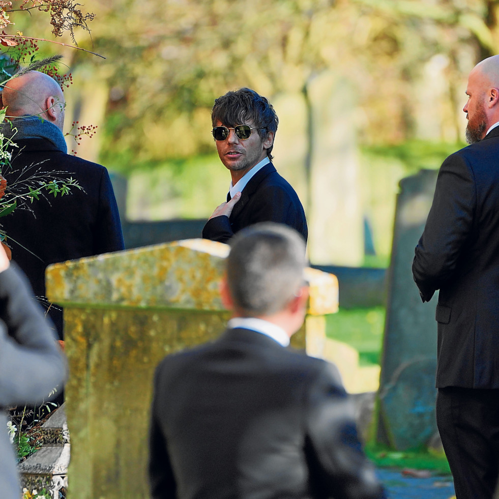 Los integrantes de One Direction se reúnen en el funeral de Liam Payne