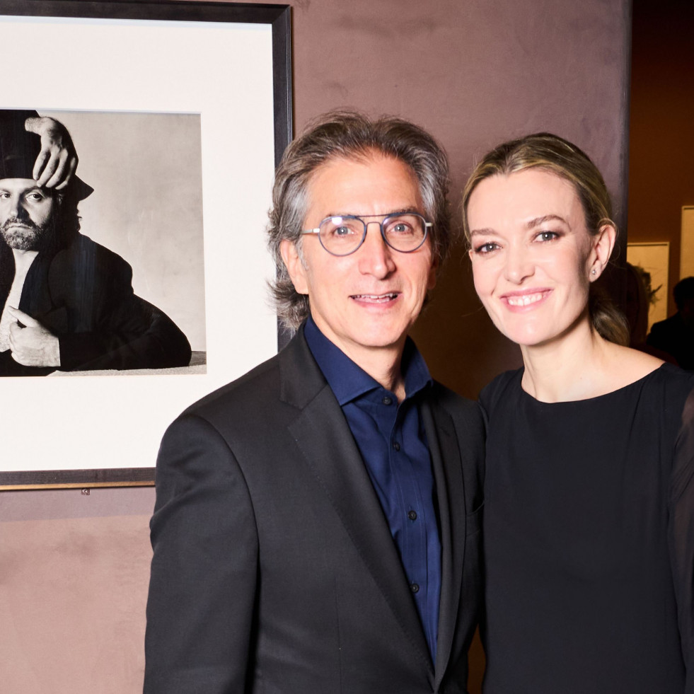 Cena de celebrities en A Coruña después de visitar la exposición de la Fundación MOP