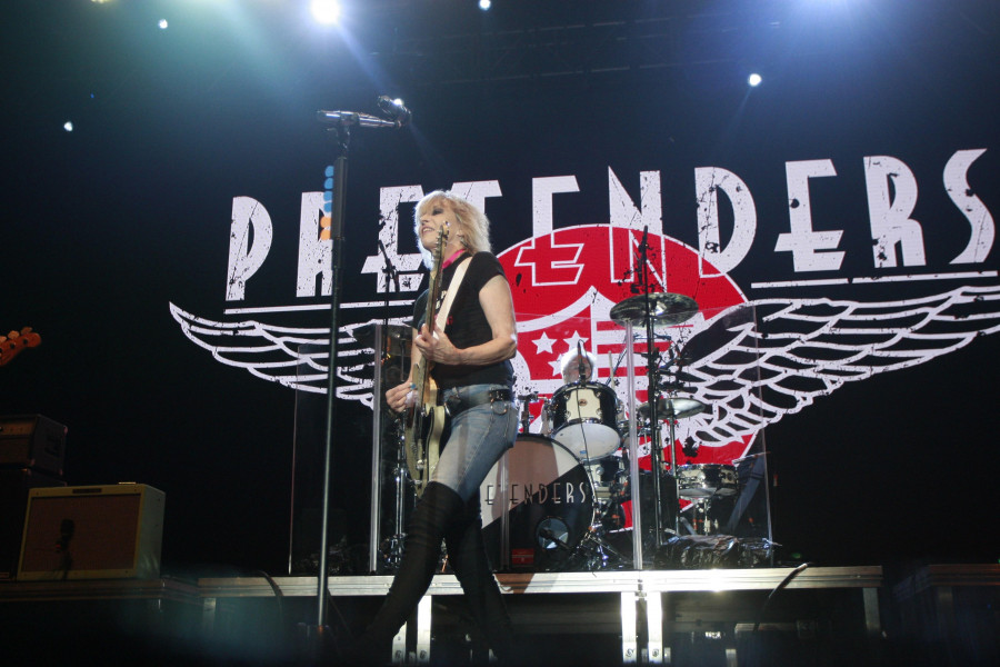 Hace 25 años | The Pretenders se entregó al público coruñés en la despedida de su gira