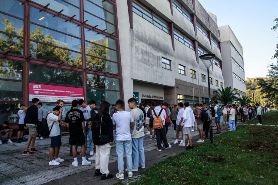 Más del 80% de los alumnos de la Universidad de A Coruña encuentran trabajo el primer año después de acabar sus estudios