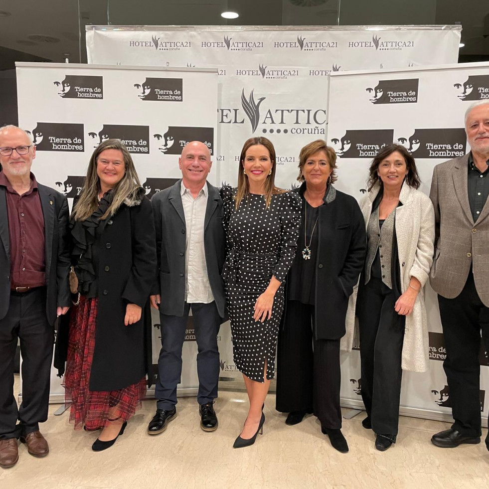 Tierra de Hombres recauda fondos para los niños en su cena solidaria de A Coruña