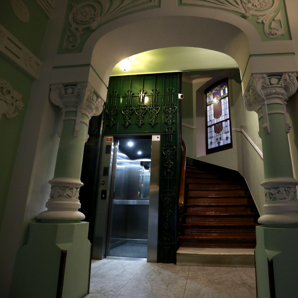 Coruña Insólita | El primer ascensor de A Coruña, un lujo del siglo XX para la Casa Viturro