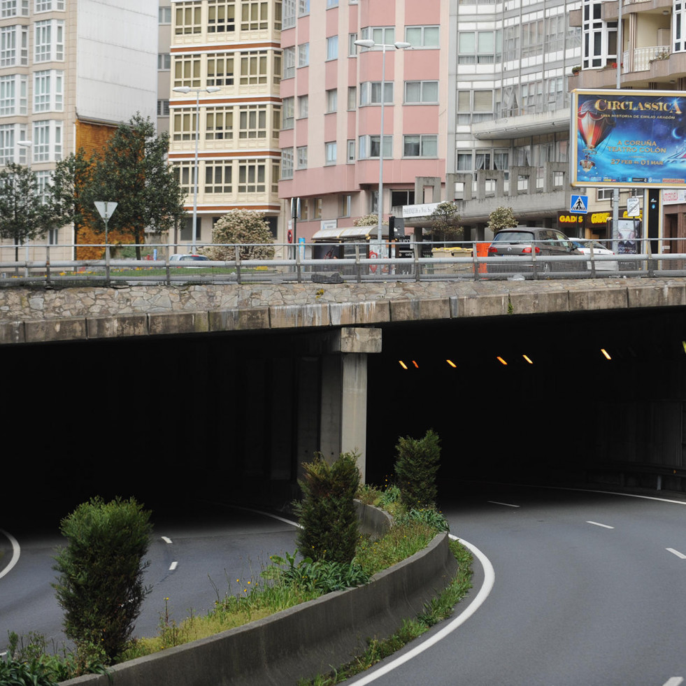 Hace 25 años | Comienzan los trabajos previos para la construcción del túnel de Os Castros