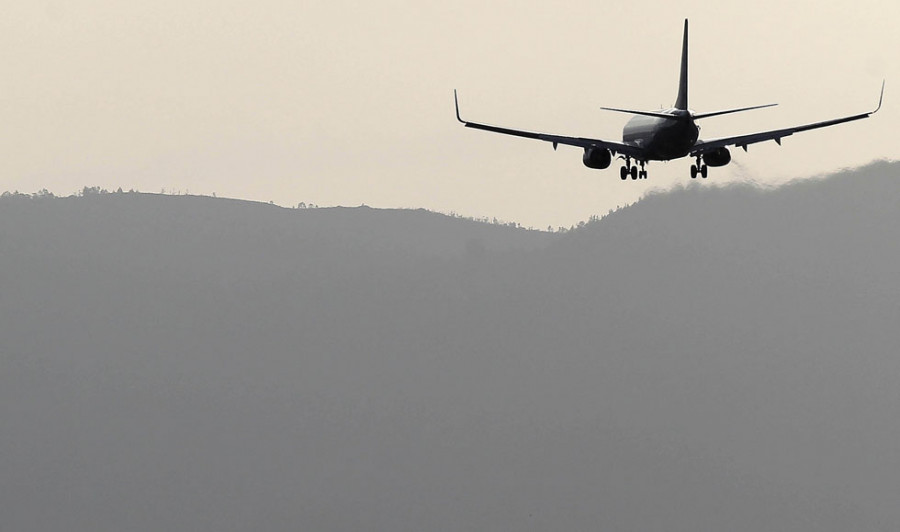 La coordinación aeroportuaria, sobre la mesa gallega para competir contra el dominio de Oporto