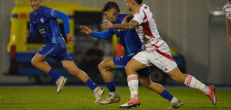 Así juega el Ourense CF, rival copero del Dépor