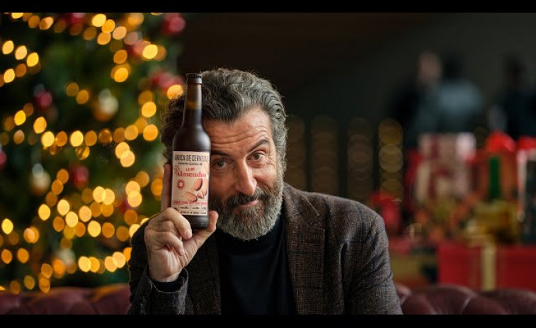 La nueva cerveza de Navidad de Estrella Galicia: de almendras y con Luis Zahera