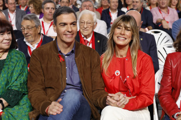 Pedro Sánchez y su mujer Begoña Gómez