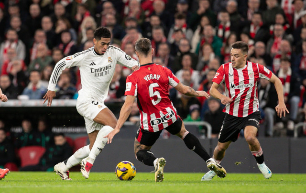 El Athletic oposita a la 'Champions' doblegando al Real Madrid en San Mamés (2-1)