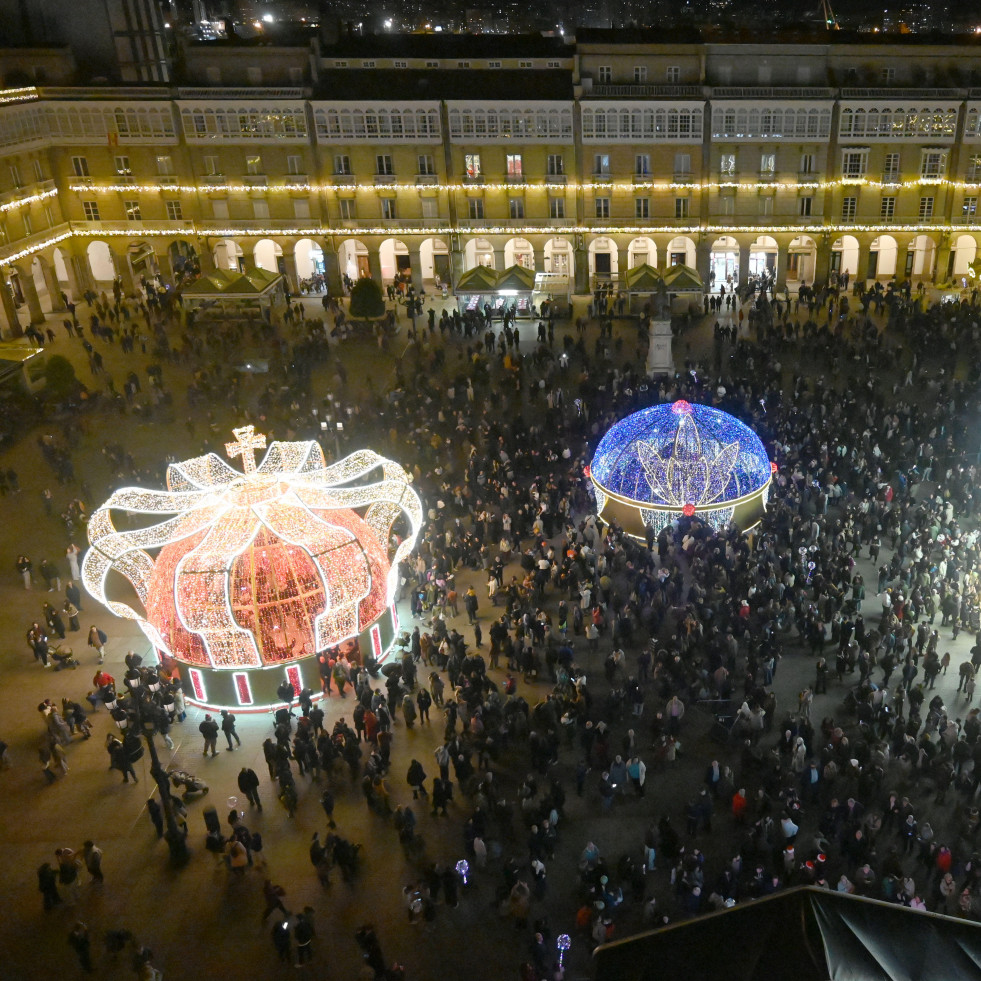 Navidad en A Coruña y su área | Qué hacer el 14 de diciembre: luces y villancicos en María Pita