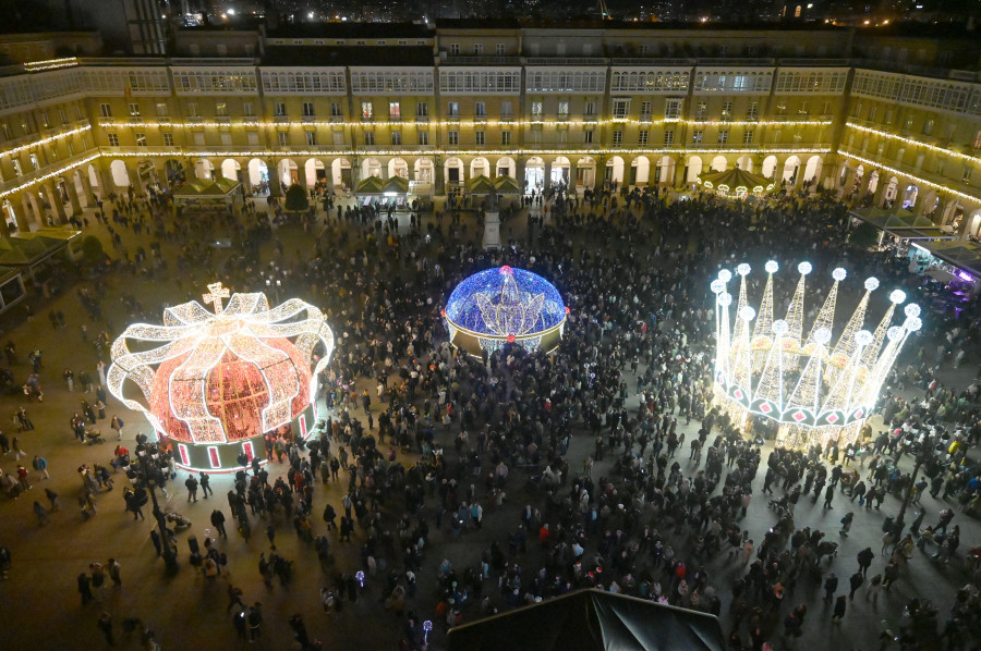 Navidad en A Coruña y su área | Qué hacer el 14 de diciembre: luces y villancicos en María Pita