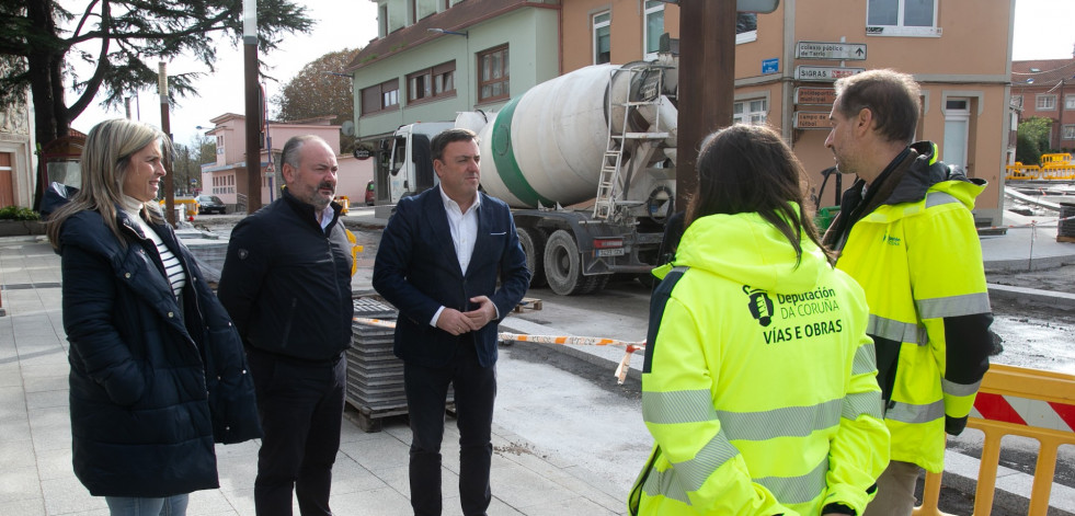 La Diputación finalizará la humanización del entorno de la casa consistorial de Culleredo en enero