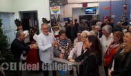 Seis placeras de Elviña encienden la Navidad en el mercado