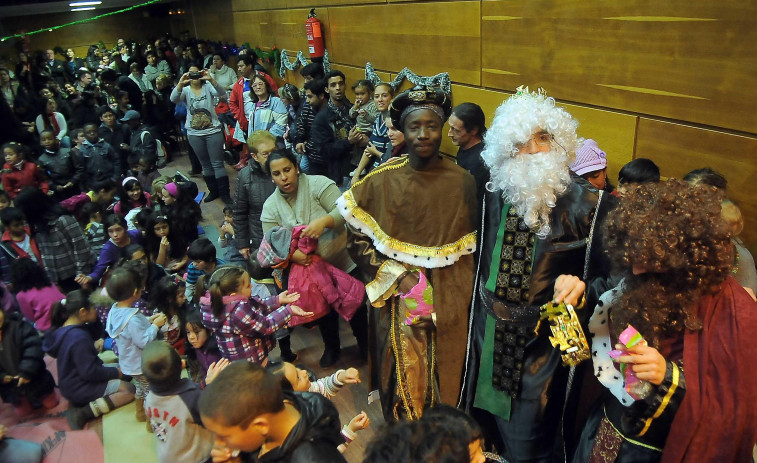 Papá Noel y los Reyes Magos visitarán los barrios A Coruña