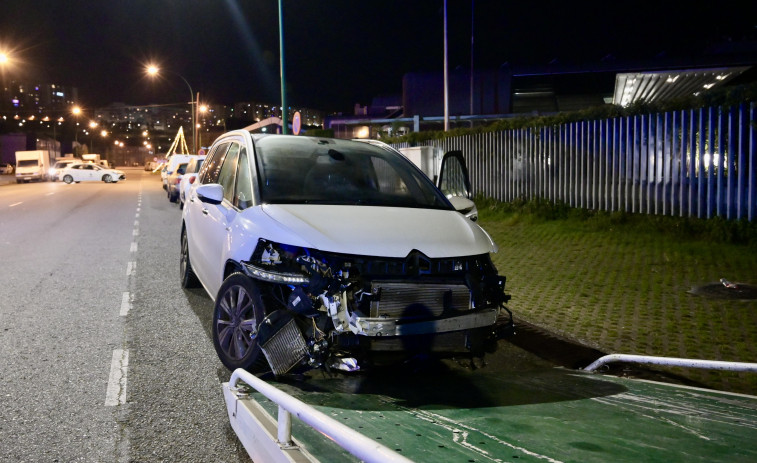 Aparatoso accidente en el polígono de Pocomaco