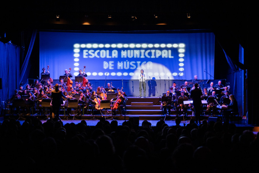 O alumnado da Escola Municipal de Música marabilla con dous espectáculos de primeiro nivel