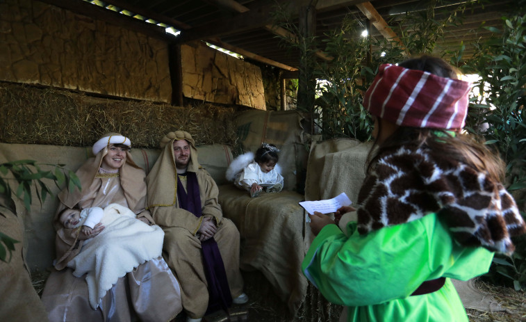 El nacimiento viviente, una muestra de orgullo e ilusión que comparten los vecinos de Bribes