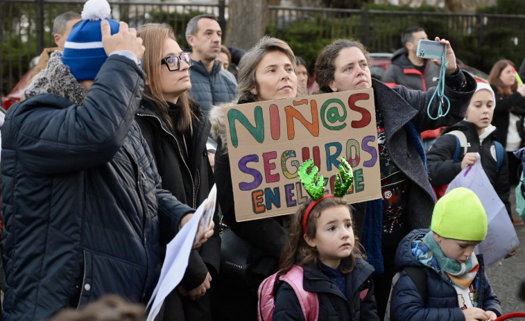 Familias del CEIP de Prácticas de A Coruña exigen 