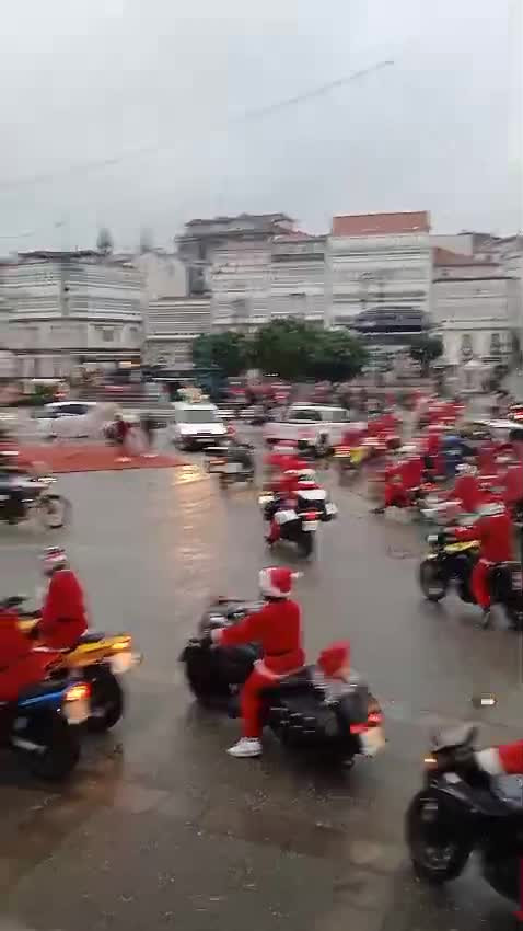 Papanoelada motera en Betanzos