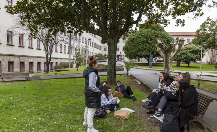 Sanidade realiza pruebas a los alumnos de Derecho de A Coruña tras detectar un brote de tuberculosis