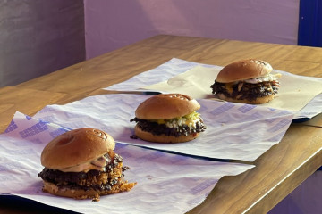 Las tres hamburguesas de Cheesy Burger