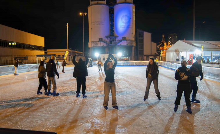 Navidad en A Coruña y su área | Qué hacer hoy, 25 de diciembre: Belén de María Pita y patinaje sobre hielo