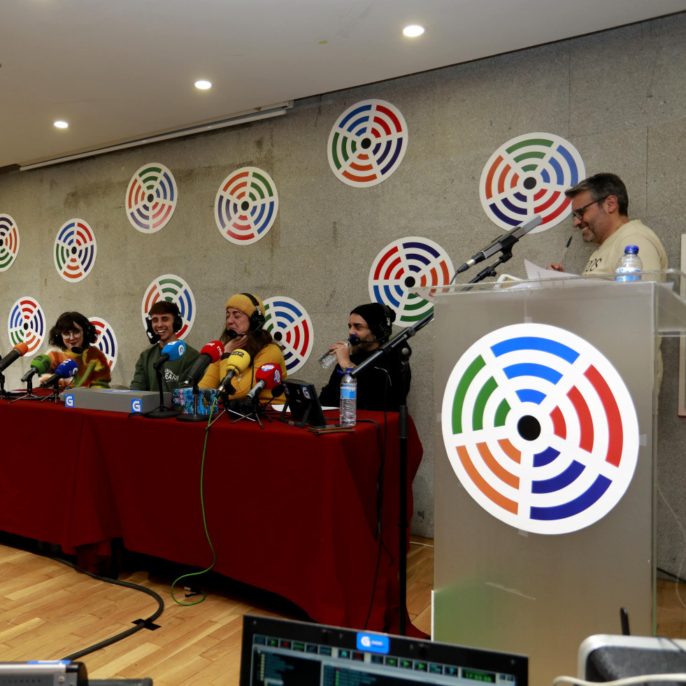 La buena onda se propaga con la XII edición de ‘A radio conta’