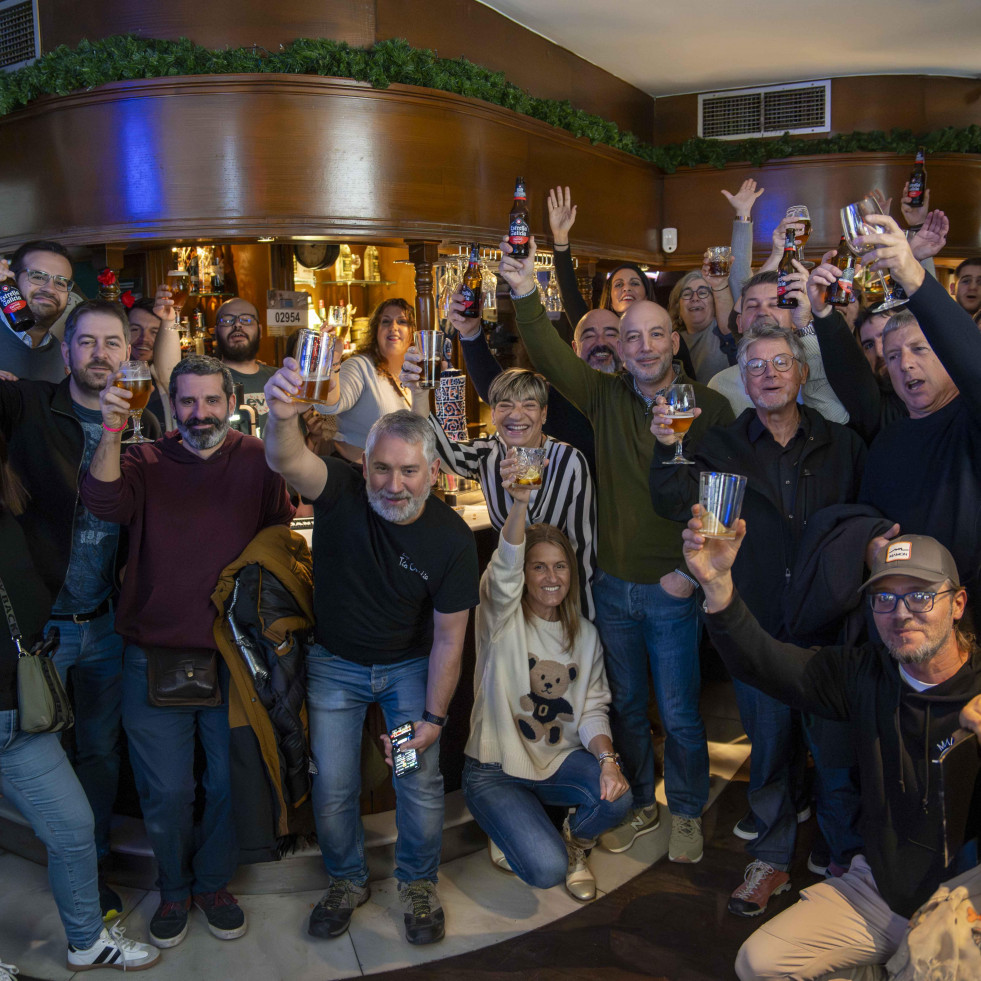 Los 'sobrinos' del Tío Ovidio de A Coruña se marcan un emotivo último baile